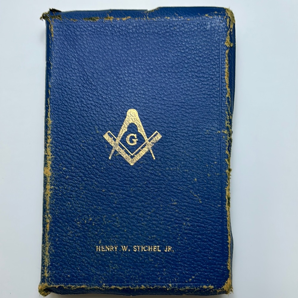 Holy Bible Masonic Leather Bound Edition Vintage/Antique 1951 Gold Embossed $50